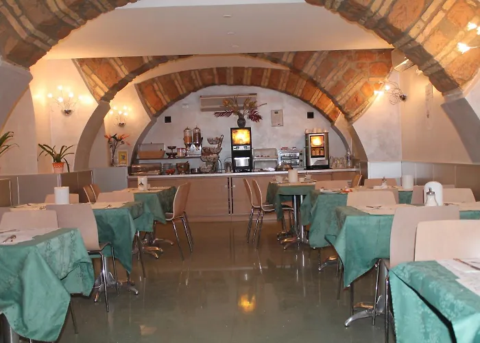 Dei Mille Otel 3*